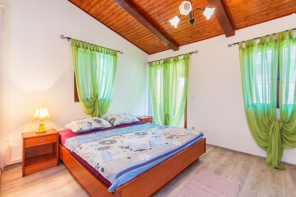 Villa Zara Ližnjan Esterno foto