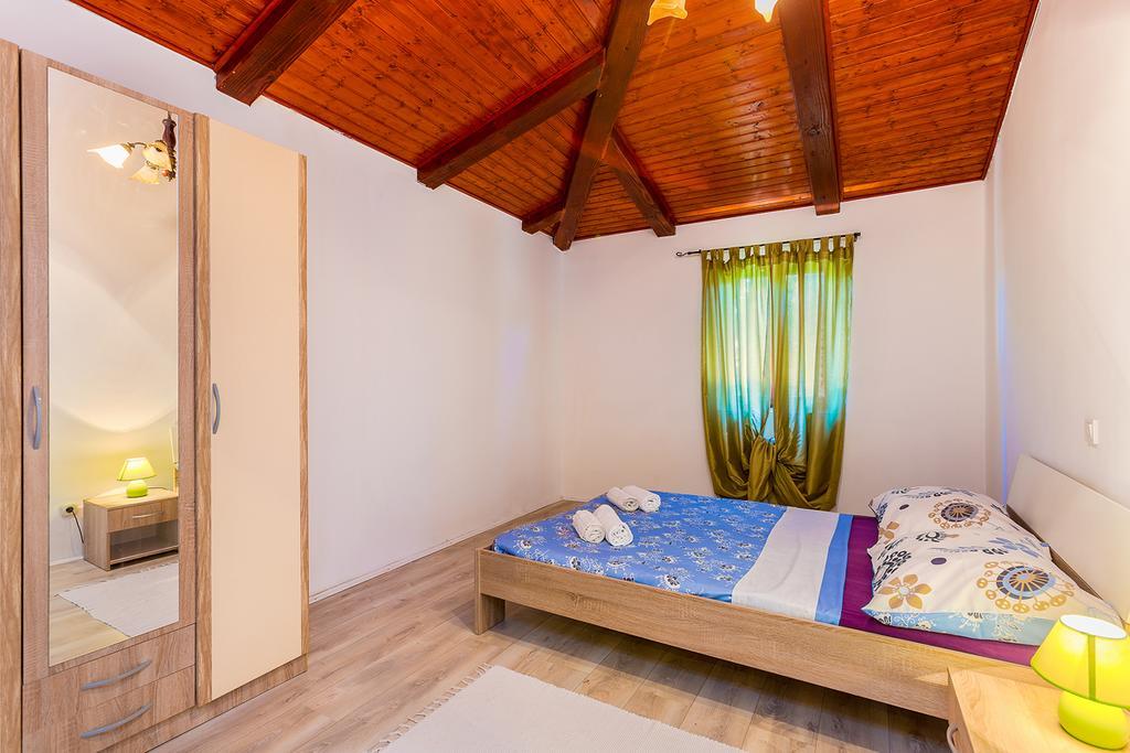 Villa Zara Ližnjan Esterno foto
