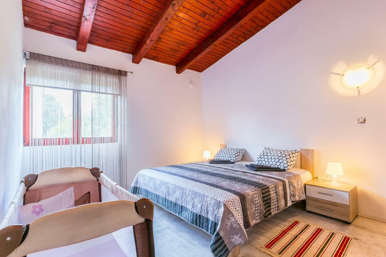 Villa Zara Ližnjan Esterno foto