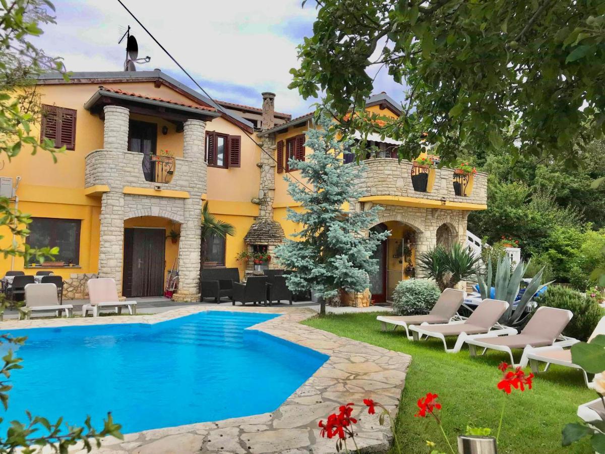 Villa Zara Ližnjan Esterno foto